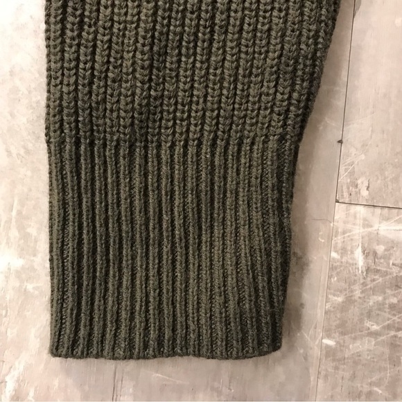 Madewell Patch Pocket Pullover Sweater, Size XS - Picture 9 of 15